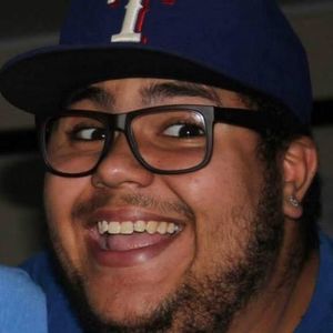 Meet your Posher, Derrell